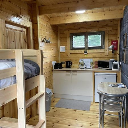 Immaculate Cabin 5 Mins To Inverness Dogs Welcome Exterior photo